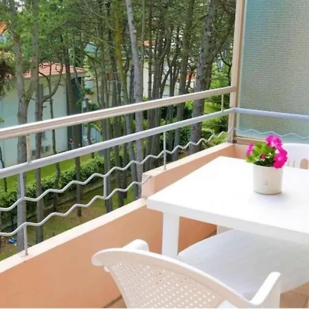 Apartment Convenient Flat Close To The *