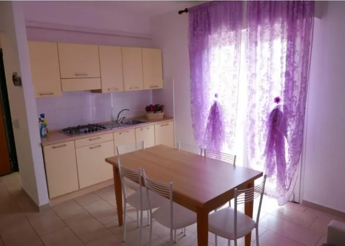 Convenient Flat Close To The